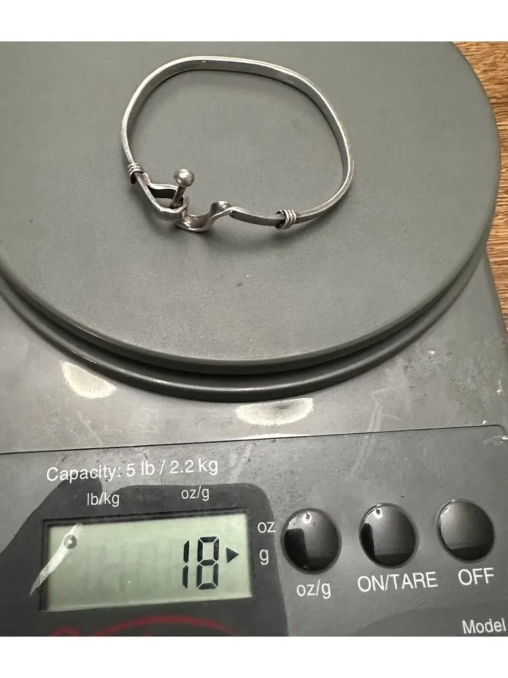 Vintage Sterling Silver Bangle Bracelet Wire Wrapped Horse Shoe Hoop Closure